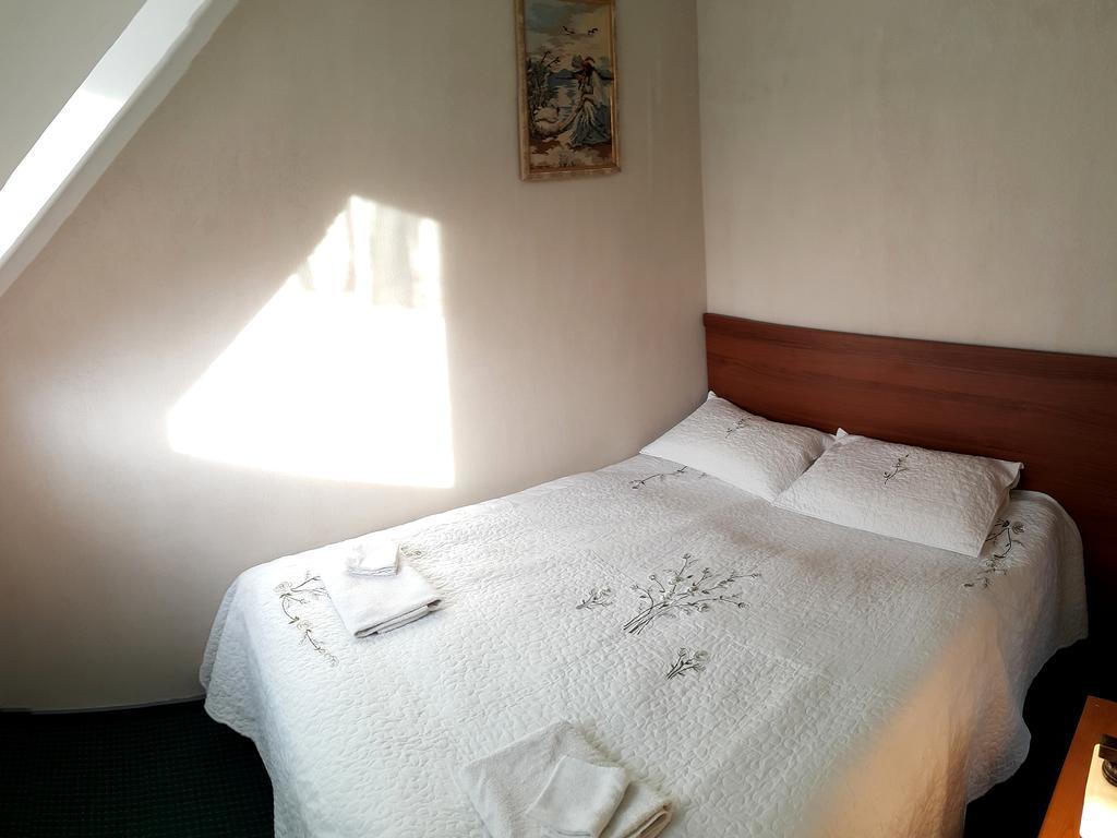 Zajazd Byczy Róg Międzylesie Exterior foto